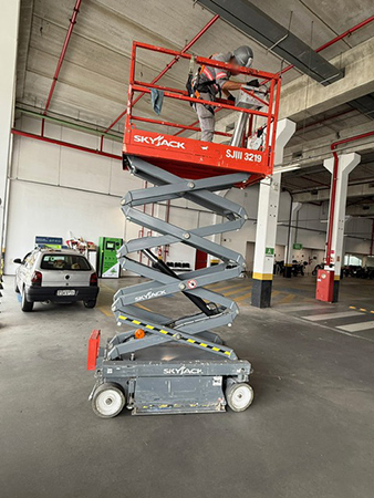 Locação de Plataformas Elevatórias Luz SP